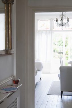 kapı çerçeve göster