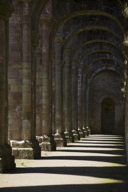 çeşmeler abbey