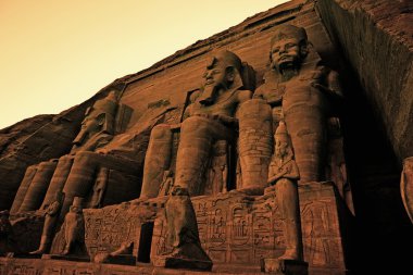 Ramses II büyük Tapınağı Ramses II Abu Simbel colossi