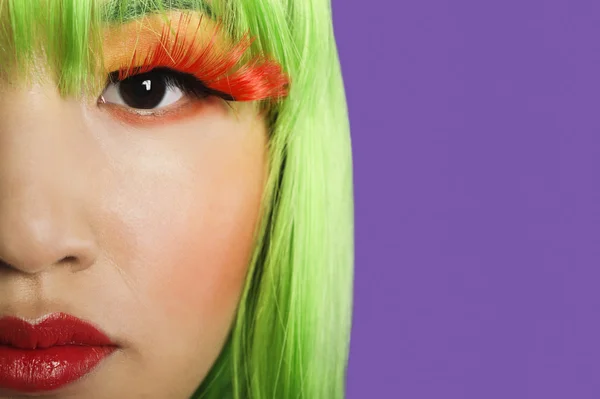 Woman wearing false eyelashes — Stock Photo, Image