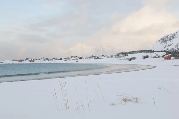 Flakstadoya Loftofen — Stok fotoğraf