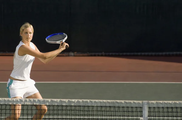 Jugadora de tenis femenina —  Fotos de Stock