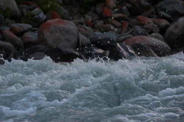 Schöner Blauer Fluss Hintergrund Gebirgsfluss — Stockfoto