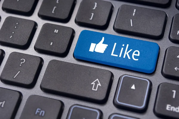 Like message on keyboard button, social media concepts — Stock Photo, Image