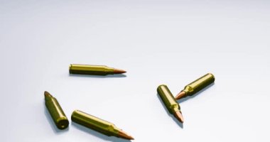 Silah şiddeti veya kontrol kavramları için atılan tüfek mermilerinin 3D yorumlaması.