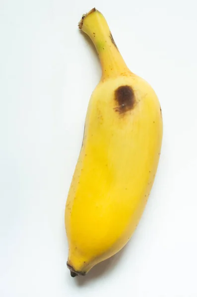 Banana Sobre Fundo Branco Isolado — Fotografia de Stock
