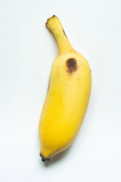 Banana Sobre Fundo Branco Isolado — Fotografia de Stock