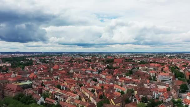 Luftaufnahme Von Nürnberg Bei Bewölktem Himmel — Stockvideo