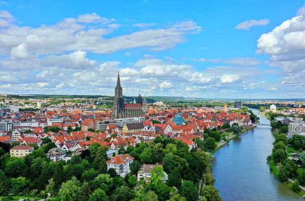 Luftaufnahme Des Ulmer Münsters Bei Schönem Wetter — Stockfoto