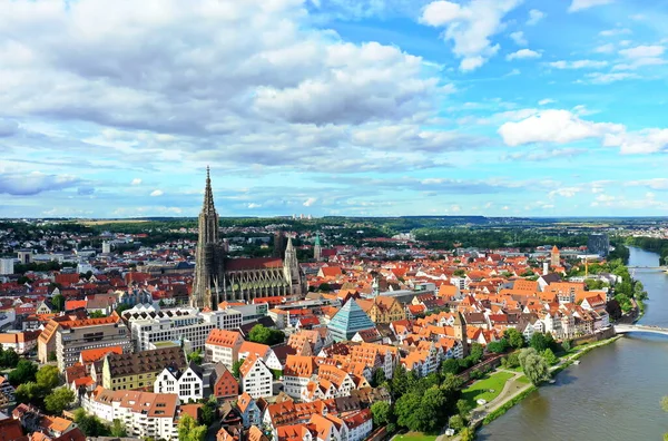 Luftaufnahme Des Ulmer Münsters Bei Schönem Wetter — Stockfoto