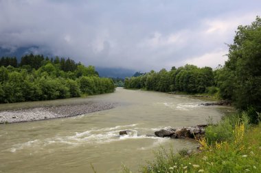 Iller kesişen mezraları Ah ve Grundbach