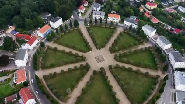Wideo Dronem Nad Morzem Bałtyckim Wyspie Rgen Putbus — Wideo stockowe