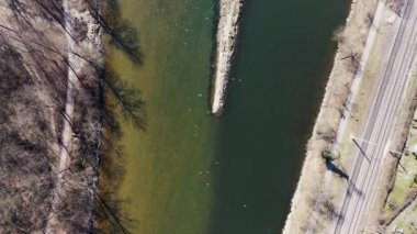 Neu-Ulm yakınlarındaki Illerspitze 'den insansız hava aracı videosu.