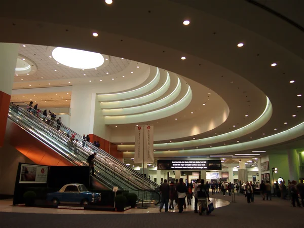 Car Show main hall with escalator — Stock Photo, Image