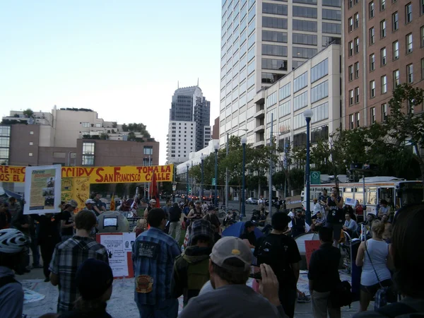 Persona dar discurso en Occupy SF — Foto de Stock