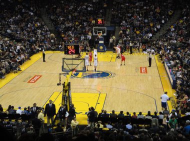 savaşçılar monta ellis serbest atış çekim için ayarlar.