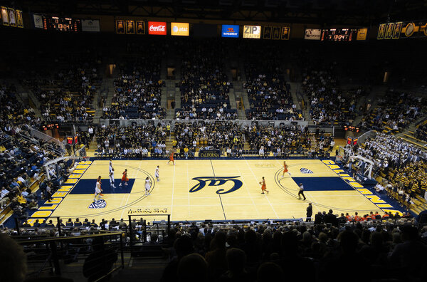 Мяч игрока Дрибблса вниз
