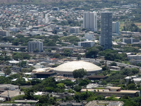 Stan Sheriff Center, Highway, Manoa and Fachulu city area of Ho — стоковое фото