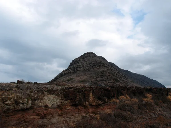 Rock cliff ve dağ kaena noktadan mesafe — Stok fotoğraf