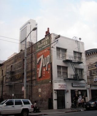 Bir tarihi 7up hayalet işareti ve bir hayalet işareti El Rosa oteldeki