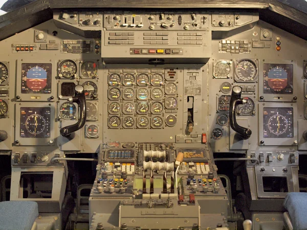 Vybavení kokpitu letadla jet — Stock fotografie