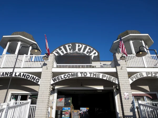 Entrance to the Historic Old Orchard Beach Pier — Stock Photo, Image