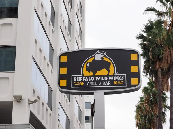 Hollywood California October 2019 Buffalo Wild Wings Grill Bar Sign — Stock Photo, Image