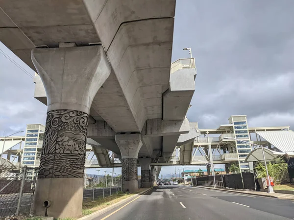 Honolulu July 2021 Three Lane Road Hart Light Rail Concrete — Stok fotoğraf
