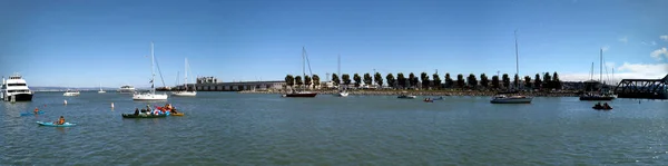 San Francisco August 2008 Mccovey Cove Fill Kayaks Boats People — Stock Photo, Image