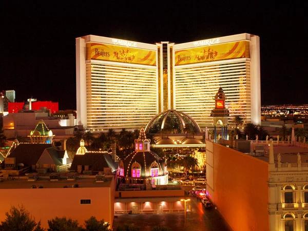 Las Vegas Junio 2015 Hotel Mirage Casino Con Anuncio Beatles — Foto de Stock