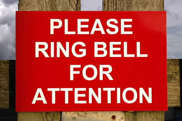 Rode en witte ring bell teken — Stockfoto
