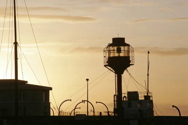 Silhouette della nave faro — Foto Stock