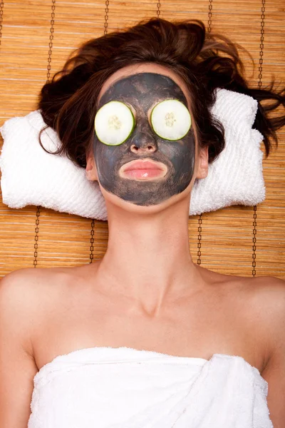 Frauen Gesichtsmaske Hautpflege Spa — Stockfoto