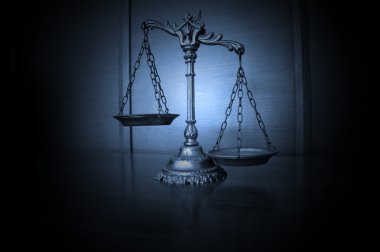 Dekoratif adaletin terazisi