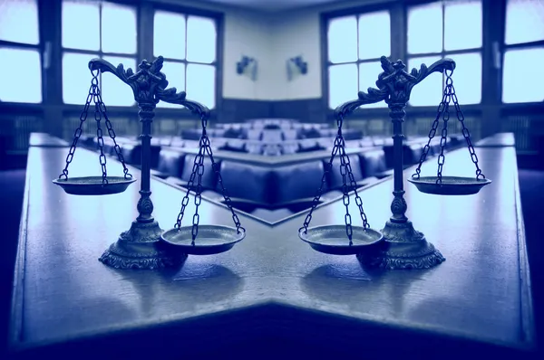 Dekoratif adaletin terazisi