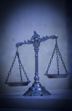 Dekoratif adaletin terazisi