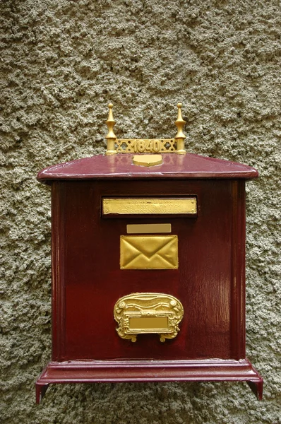 Red mailbox — Stock Photo, Image