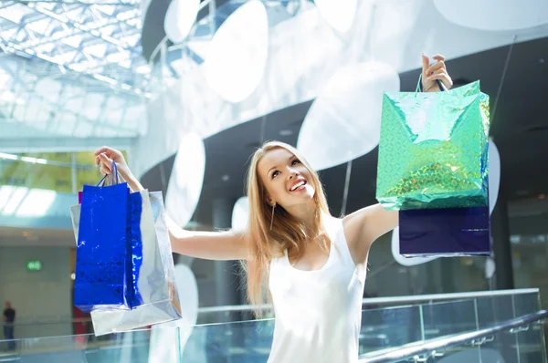 Shopping-Frau — Stockfoto