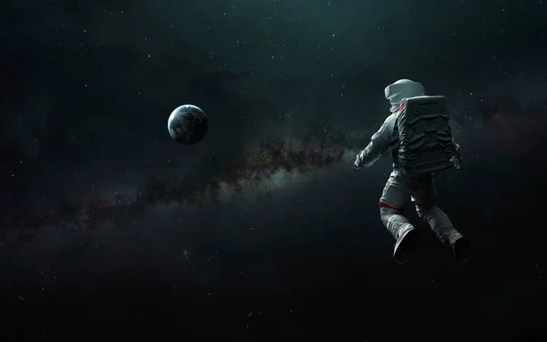 Astronaut Bij Ruimtewandeling Kijkt Naar Aarde Planeet Elementen Van Beeld Stockfoto