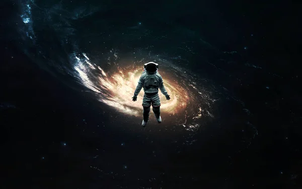 美しい銀河の前で宇宙飛行士 5KリアルなSfアート 那佐が提供する画像の要素 — ストック写真