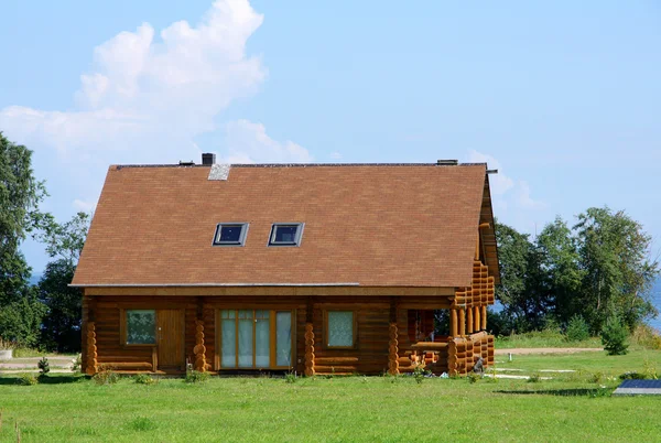 La casa de madera — Foto de Stock