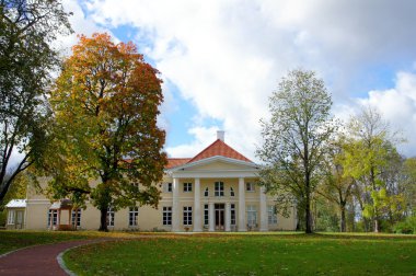 eski manor