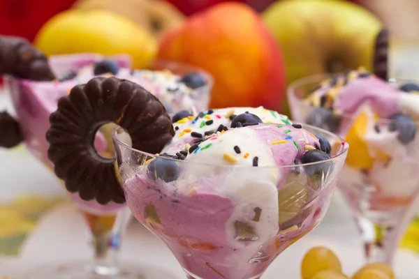 Icecream sundae — Stockfoto