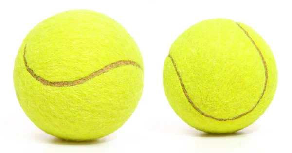 Tennisballen geïsoleerd op wit — Stockfoto