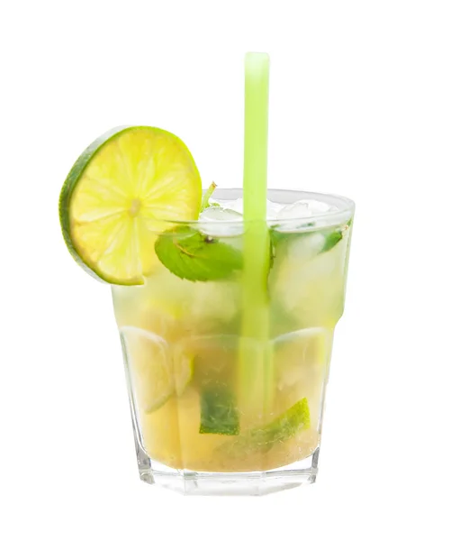 Mojito cocktail isolerad på vitt — Stockfoto