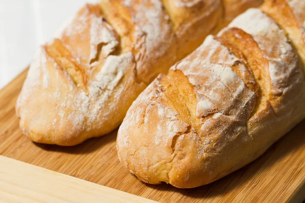 Frisches, schmackhaftes Brot — Stockfoto