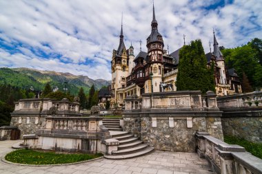 kazıkları kale sinaia içinde