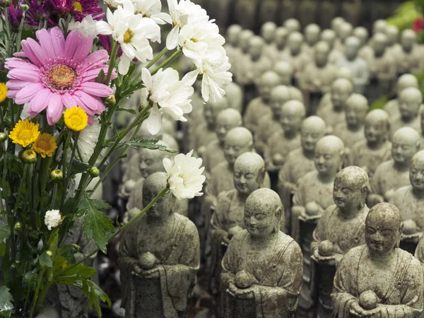 Muchos Jizos, Japón — Foto de Stock