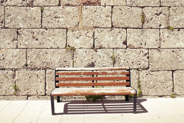 Red bench — Stok fotoğraf