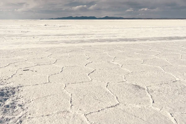 Διάσημο Uyuni Αλάτι Flats Από Φωτεινή Ηλιόλουστη Μέρα Εικόνα Αρχείου